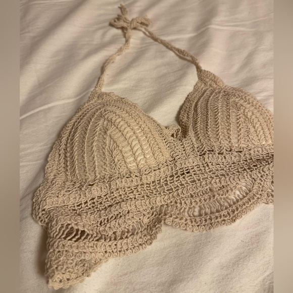 SHEIN Cream Crochet Halter Bikini Top Size Small - Picture 5 of 5